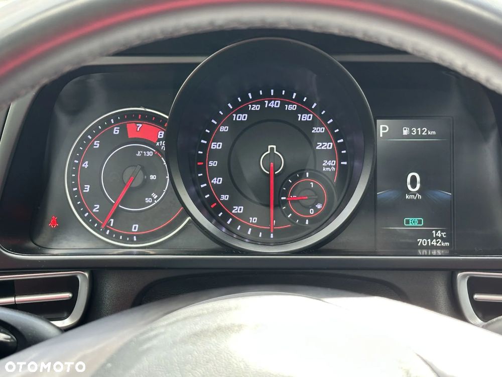 Hyundai Elantra 1.6 Modern CVT - 20