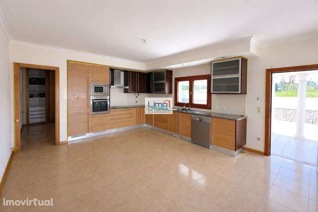 Moradia individual com 5 quartos - Porto de Mós - Grande imagem: 5/29