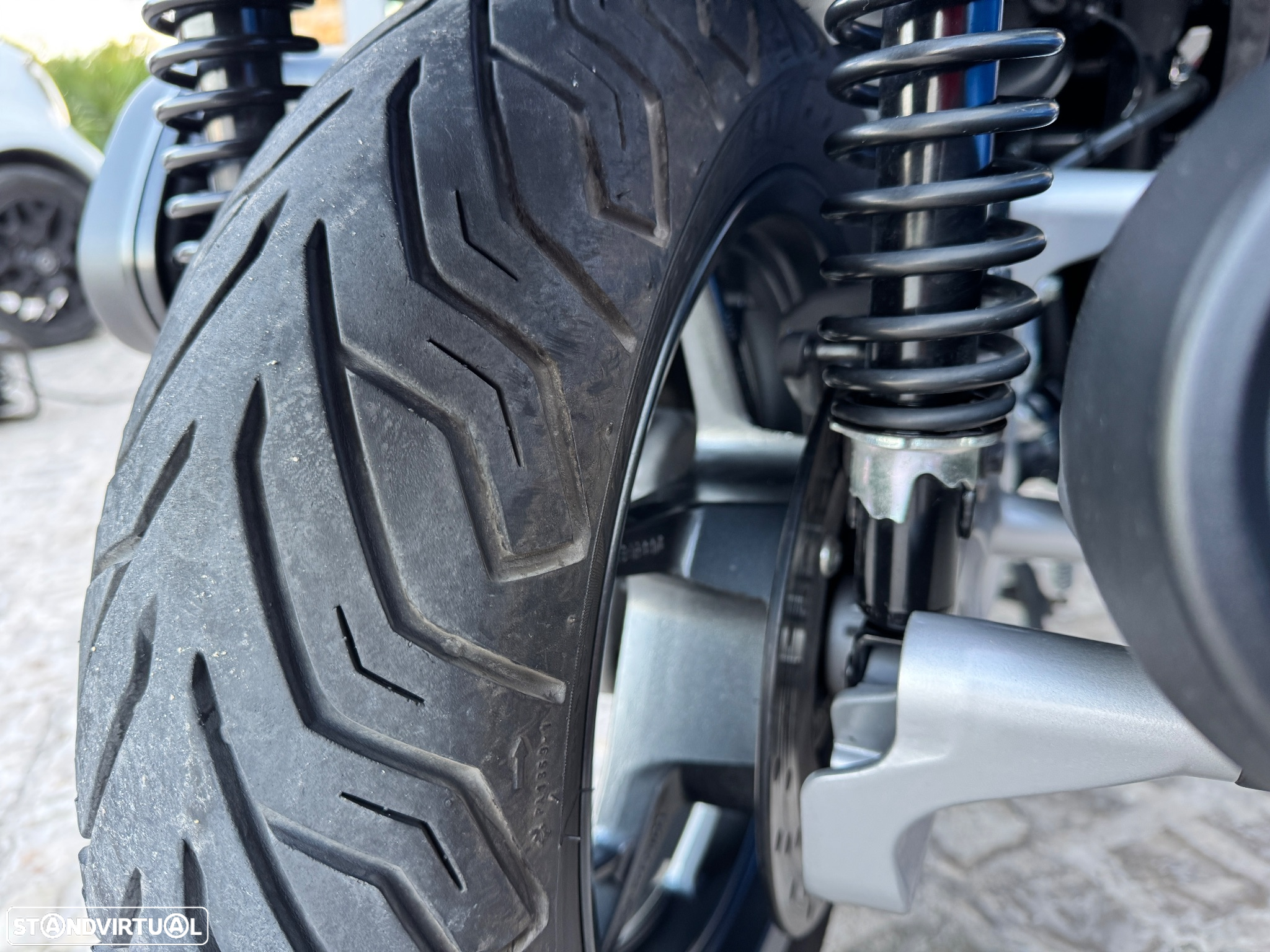 Yamaha X-Max Iron Max - 29