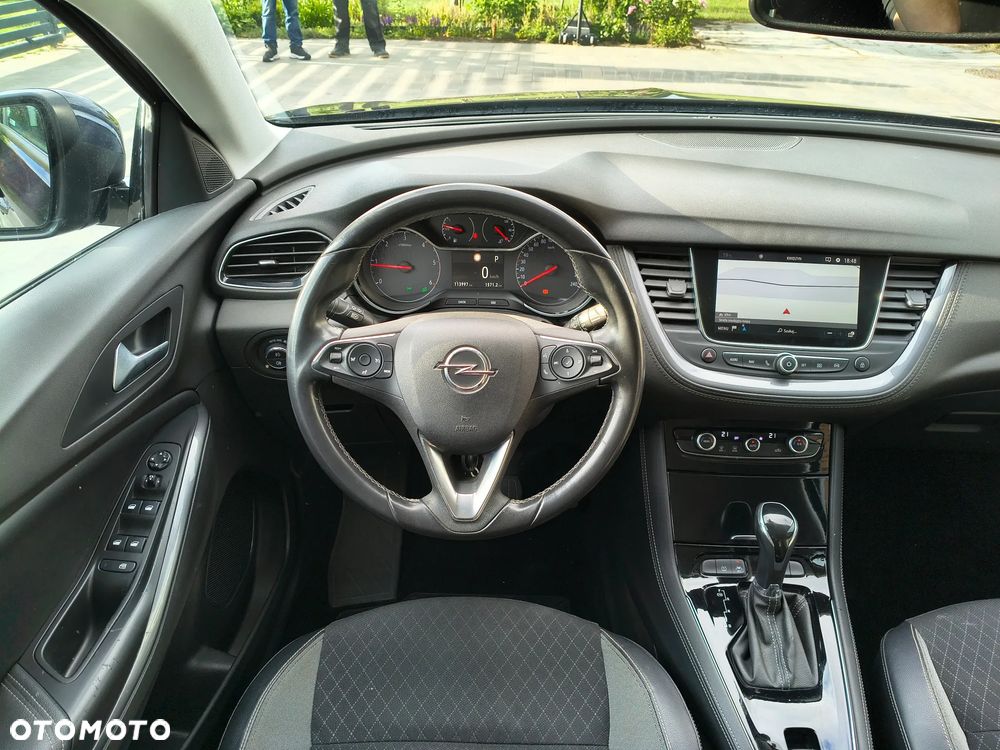 Opel Grandland X 2.0 D Start/Stop Automatik INNOVATION - 9