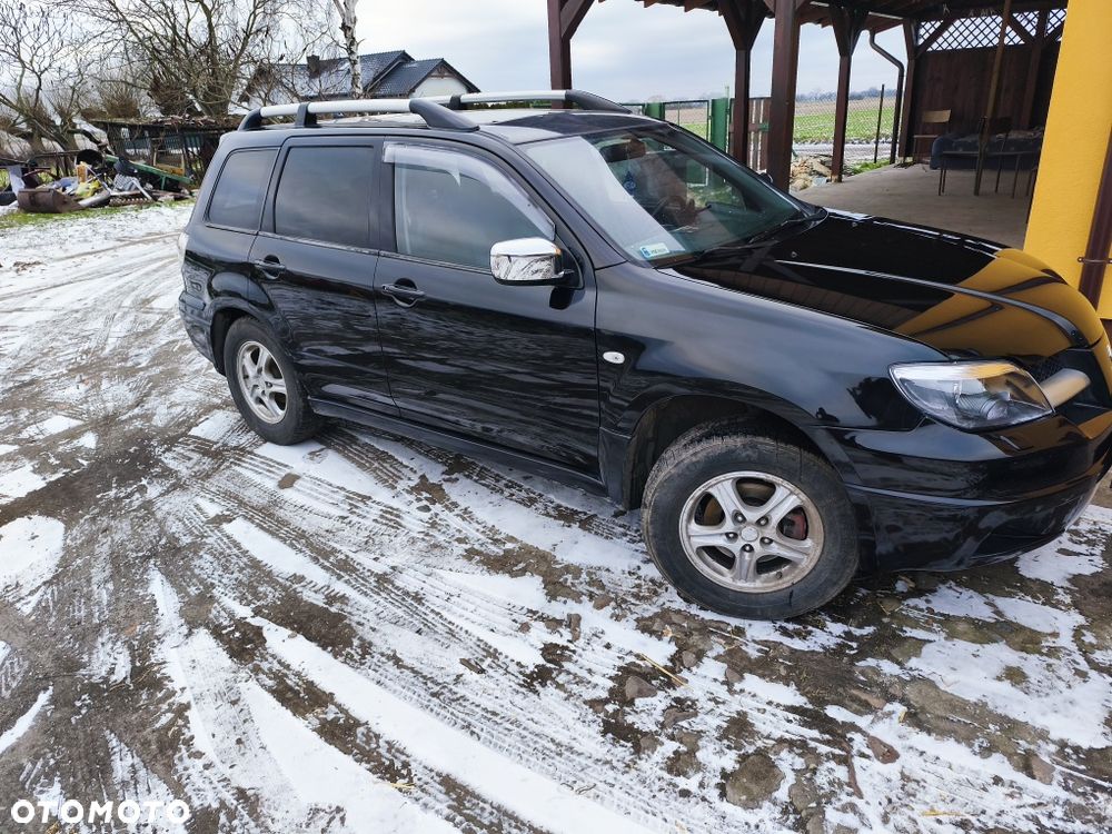 Mitsubishi Outlander - 5