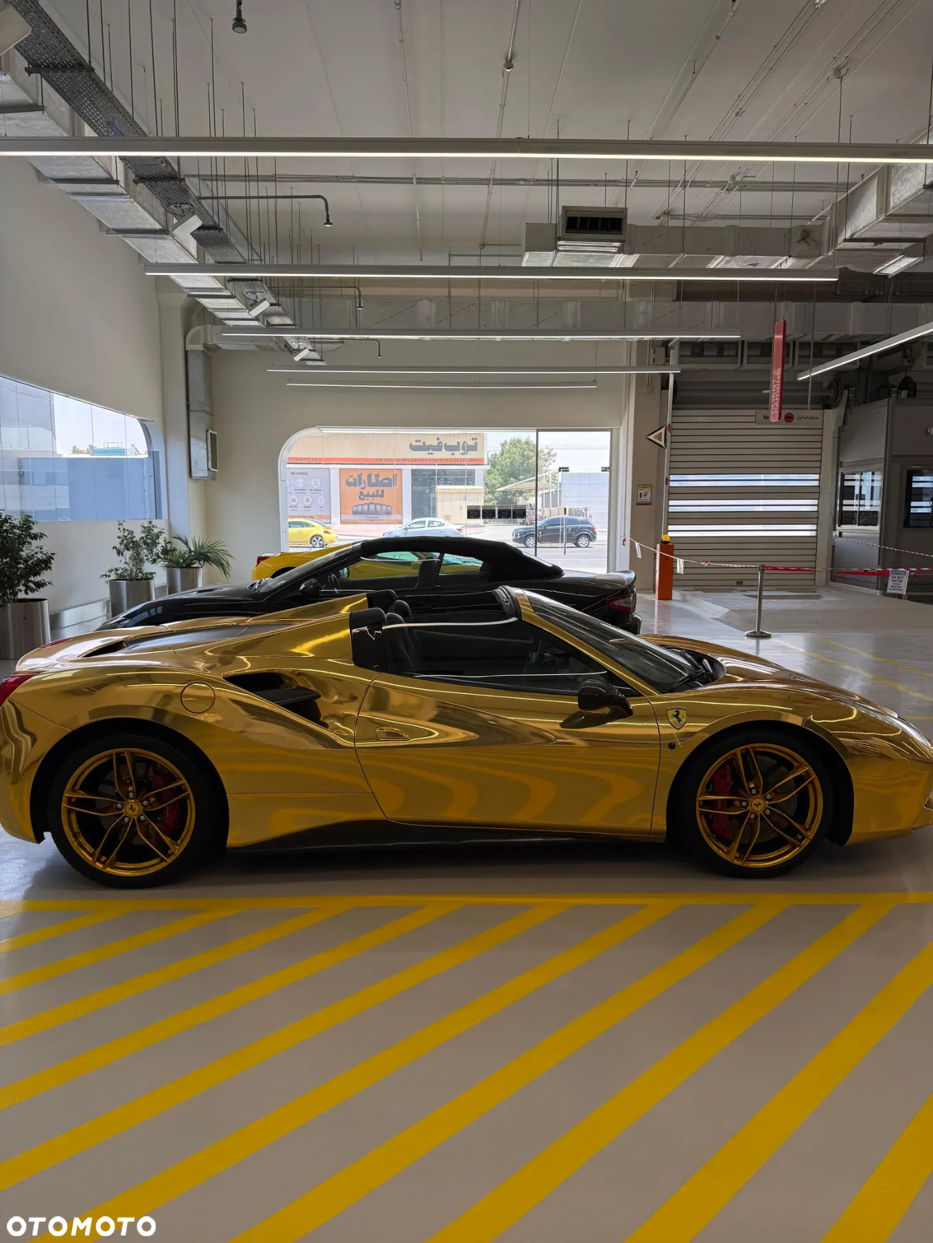Ferrari 488 - 12
