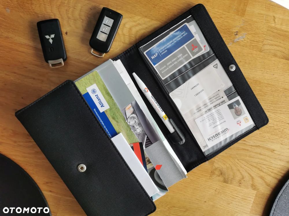 Mitsubishi Outlander 2.2 DI-D 4WD Intense - 19