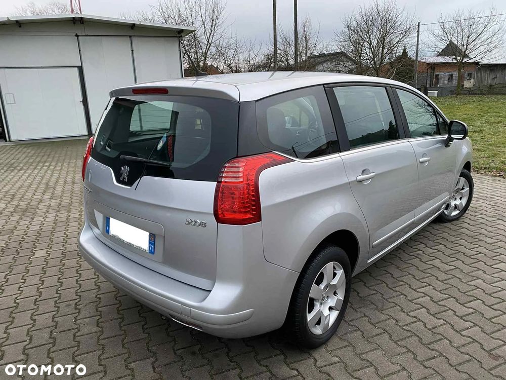 Peugeot 5008 HDI FAP 150 Premium - 32