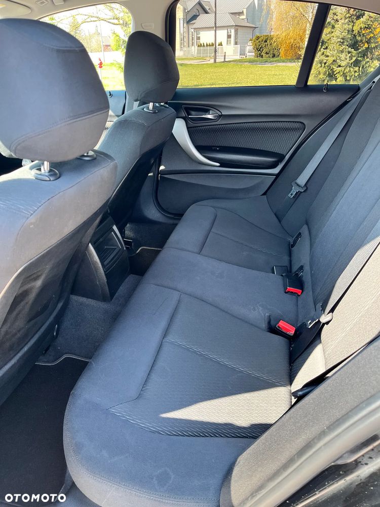 BMW Seria 1 114i - 8
