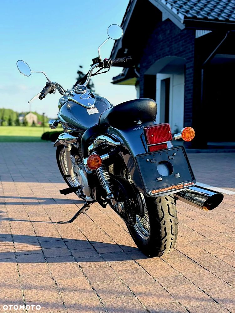 Suzuki Intruder - 2