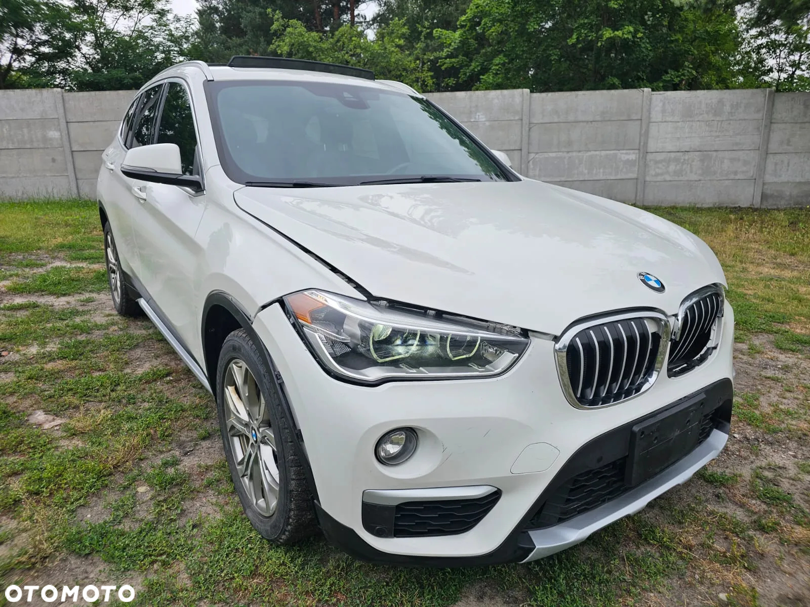 BMW X1 - 4