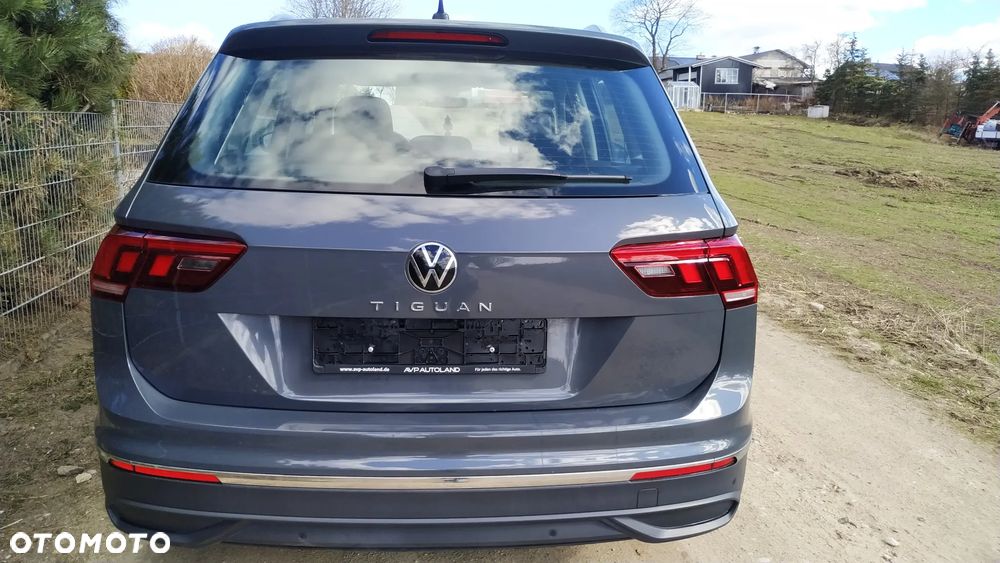Volkswagen Tiguan 2.0 TDI SCR 4MotION DSG Life - 4