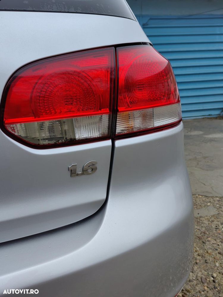 Volkswagen Golf 1.6 Edition - 8