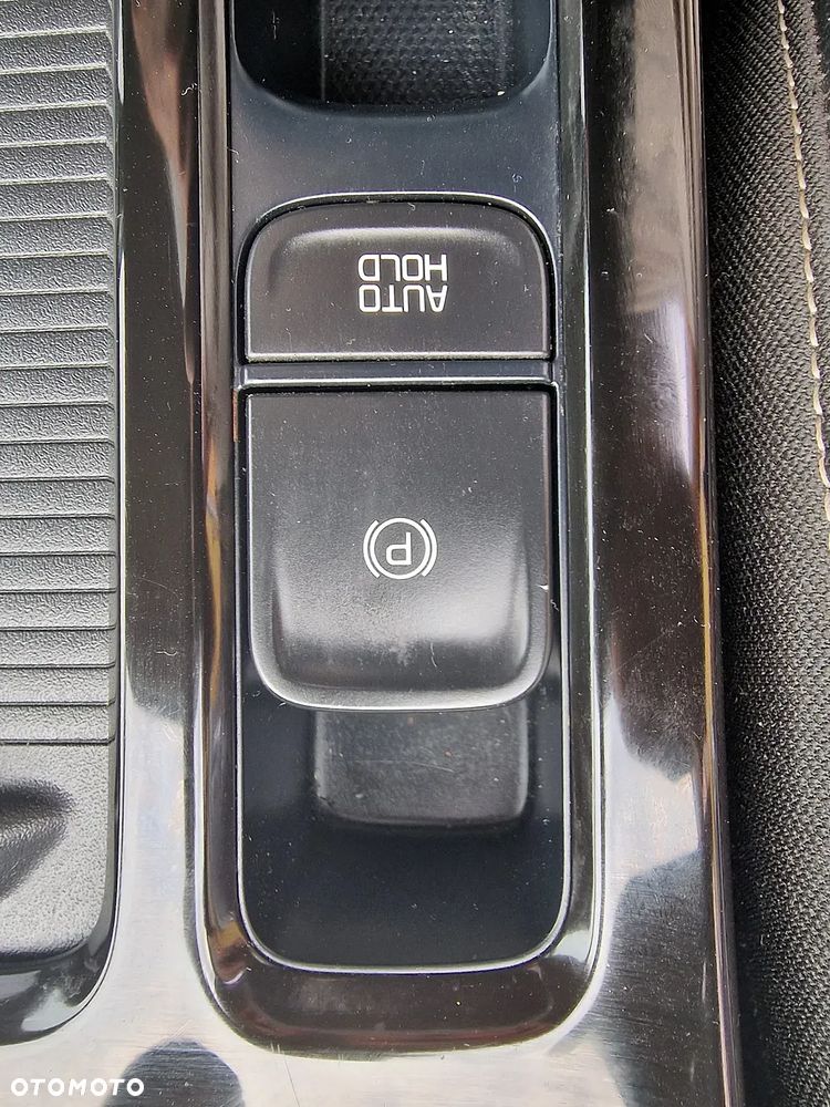 Kia XCeed 1.0 T-GDI L - 12