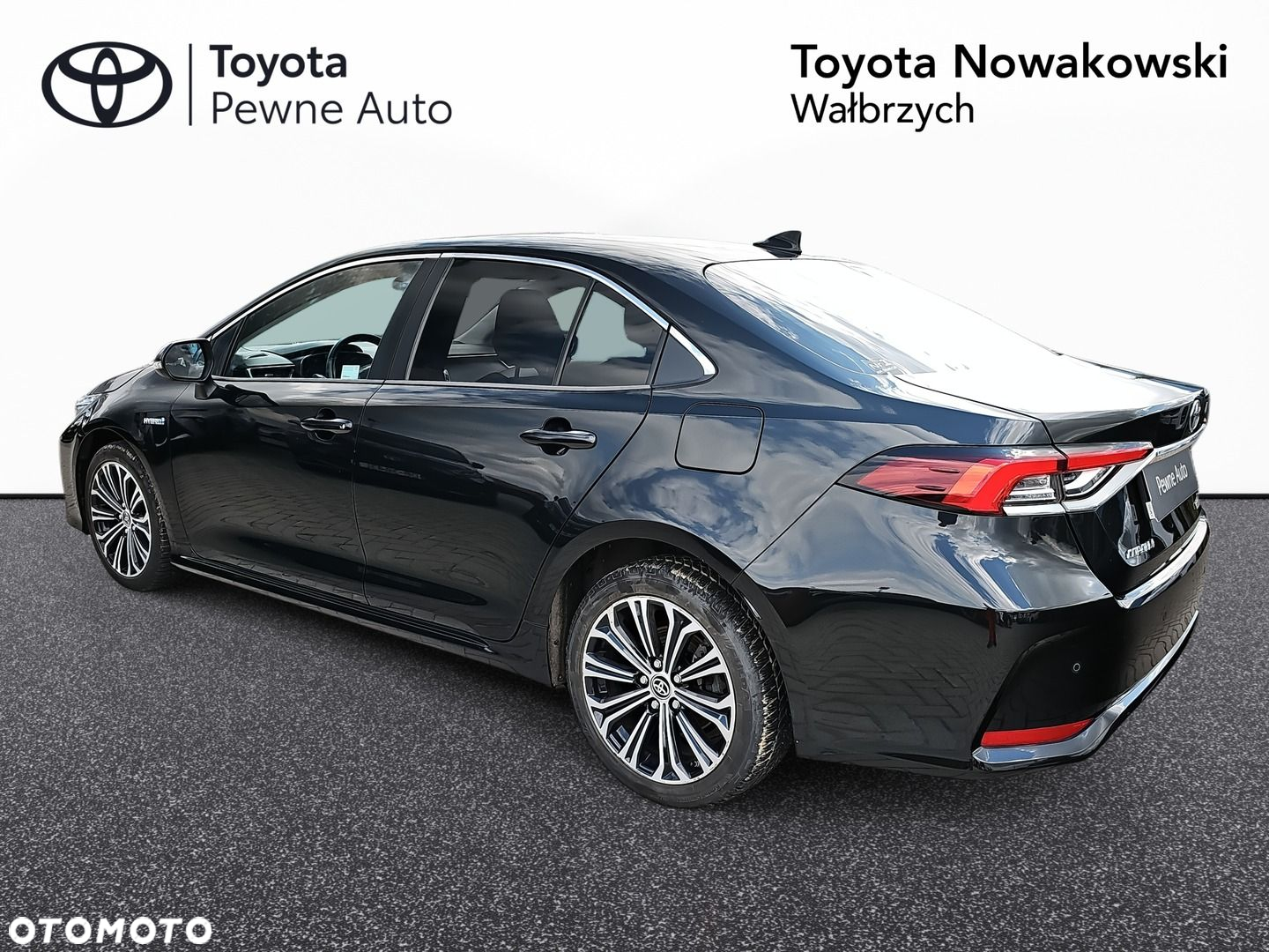 Toyota Corolla - 4