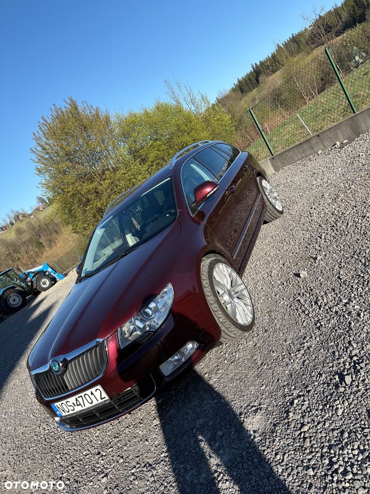 Skoda Superb 3.6 V6 4x4 DSG L&K - 4