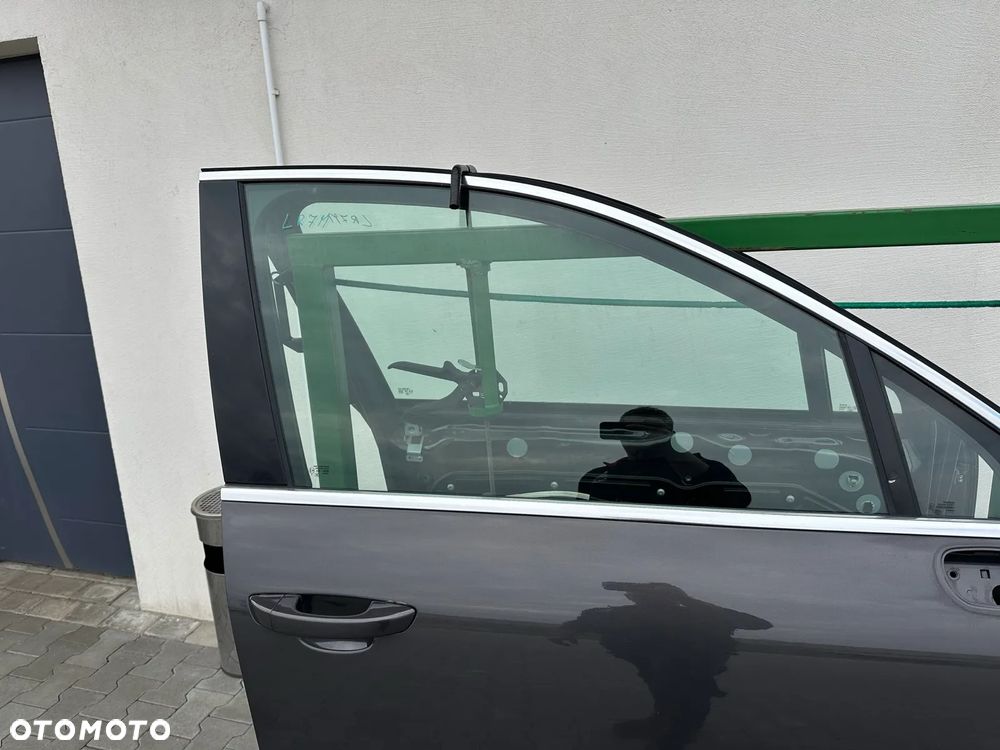 VW TOUAREG 7P 10-18R SZYBA BOCZNA DRZWI PODWOJNA KLEJONA LEWA PRAWA - 8