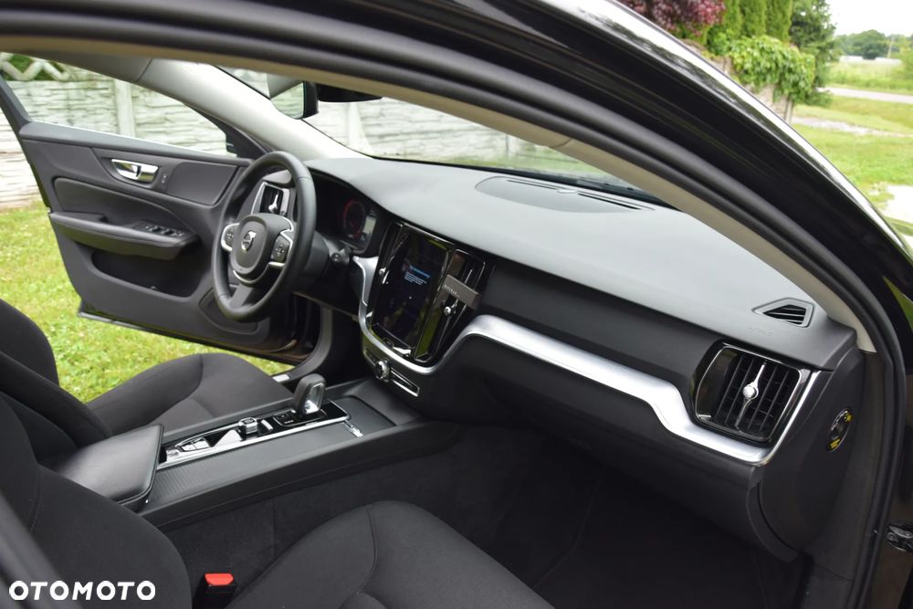 Volvo V60 B4 D Geartronic Momentum Pro - 15
