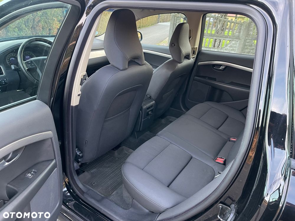 Volvo V70 2.4D Kinetic - 7