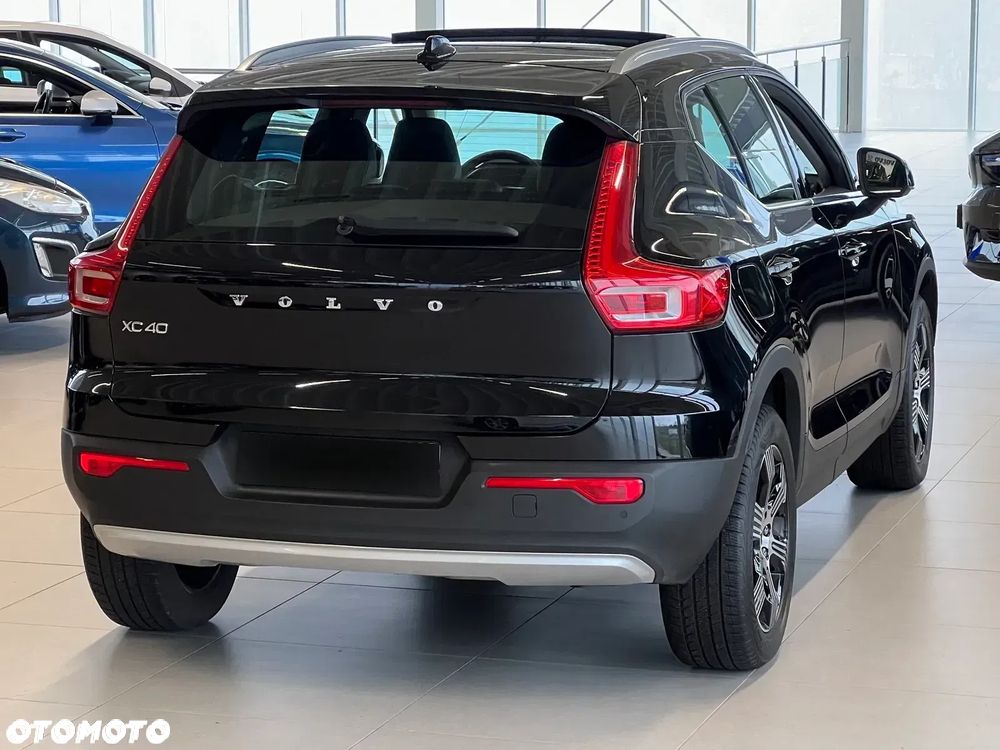 Volvo XC 40 D4 AWD Geartronic Inscription - 9