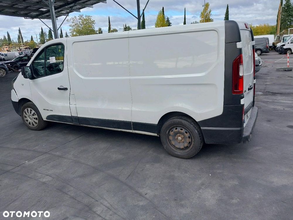 Renault Trafic - 8