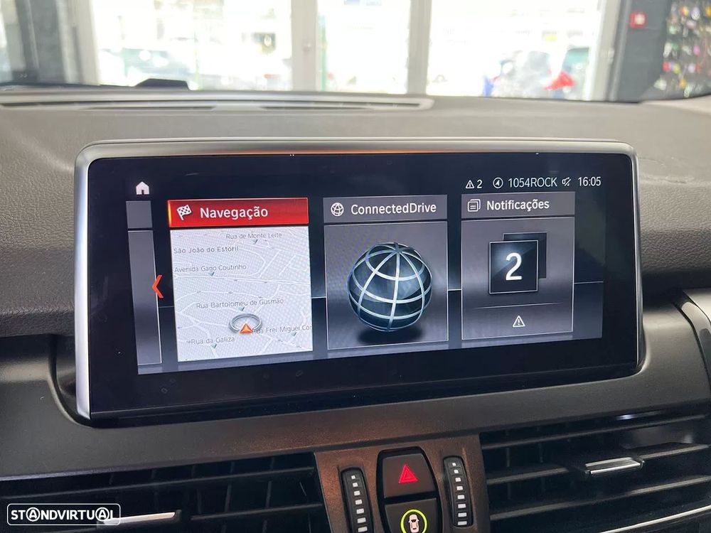 BMW 225xe Active Tourer Advantage - 13