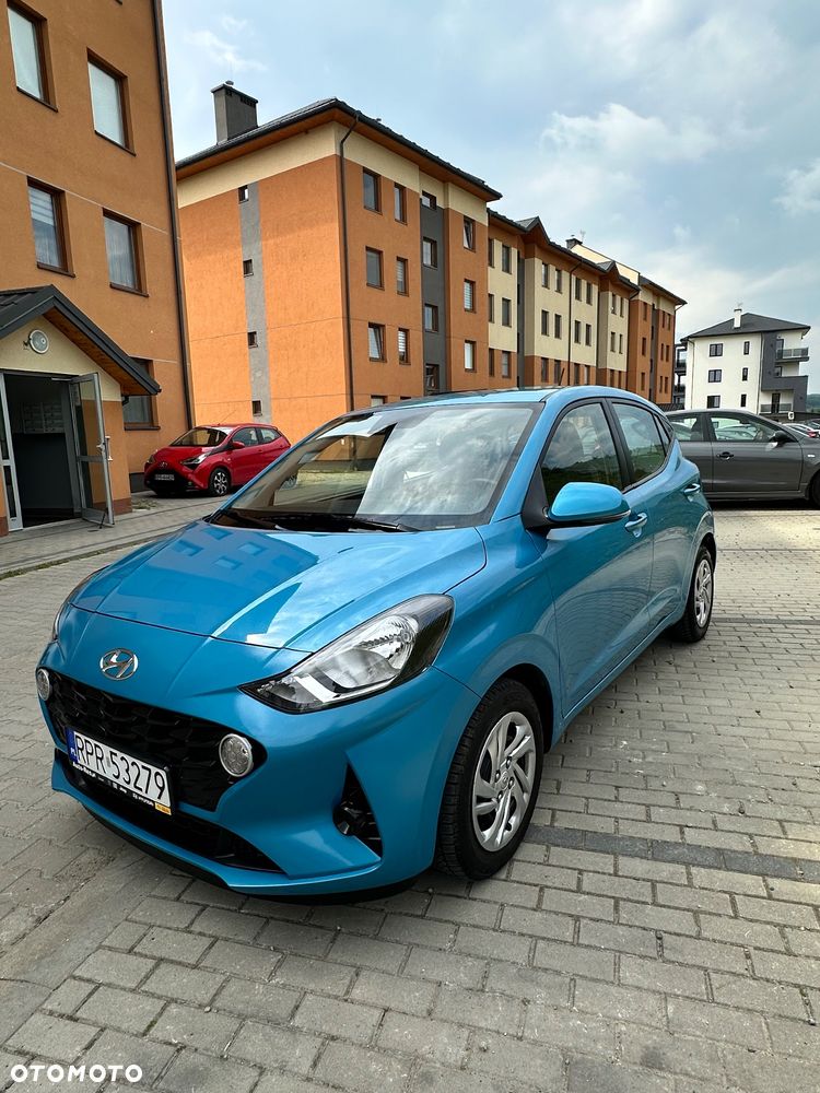 Hyundai i10