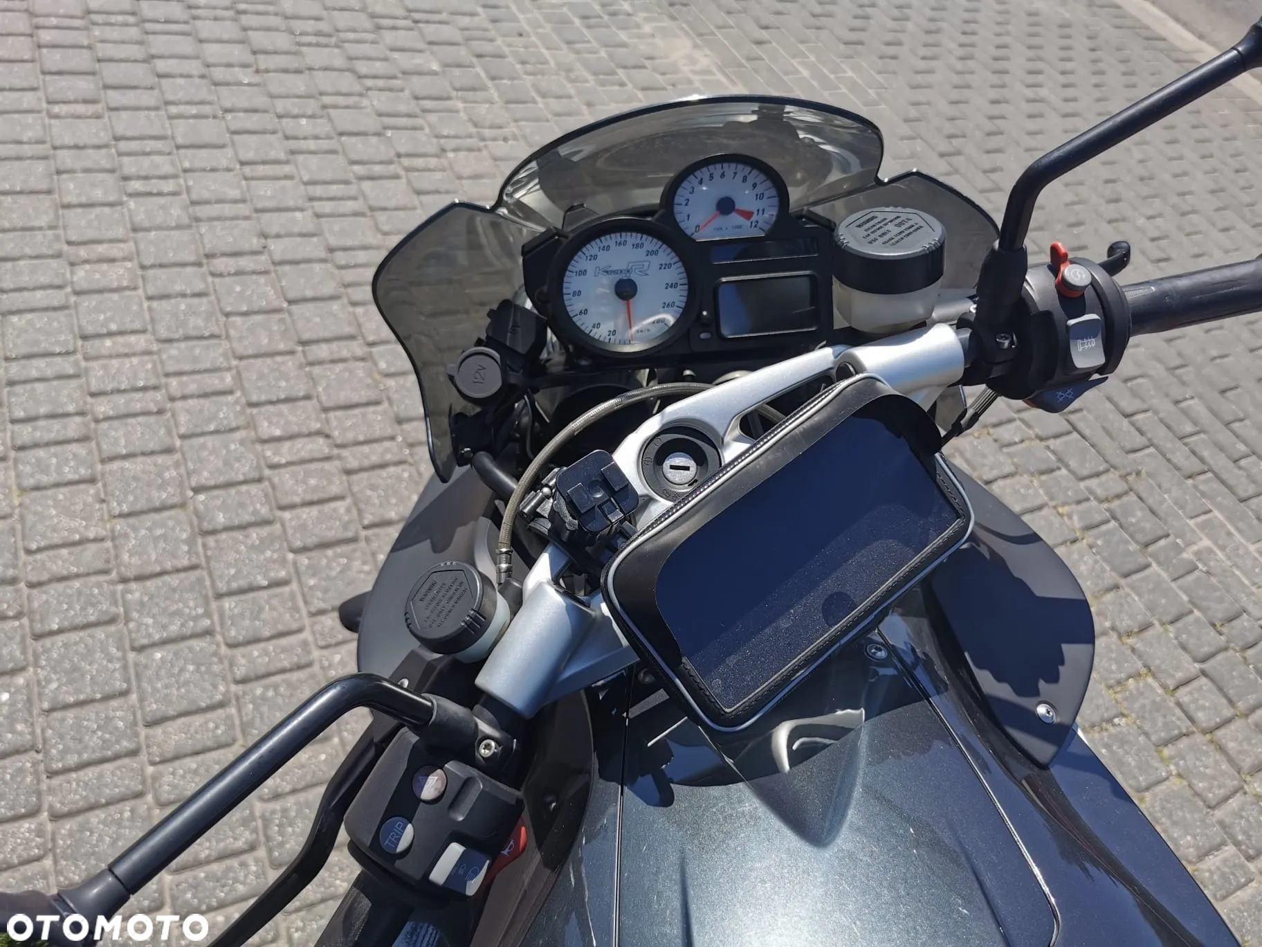 BMW K - 8