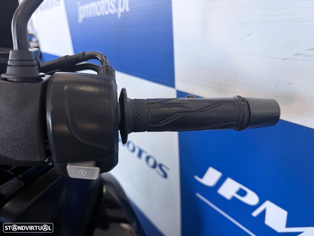 Yamaha Tricity 125 - 7