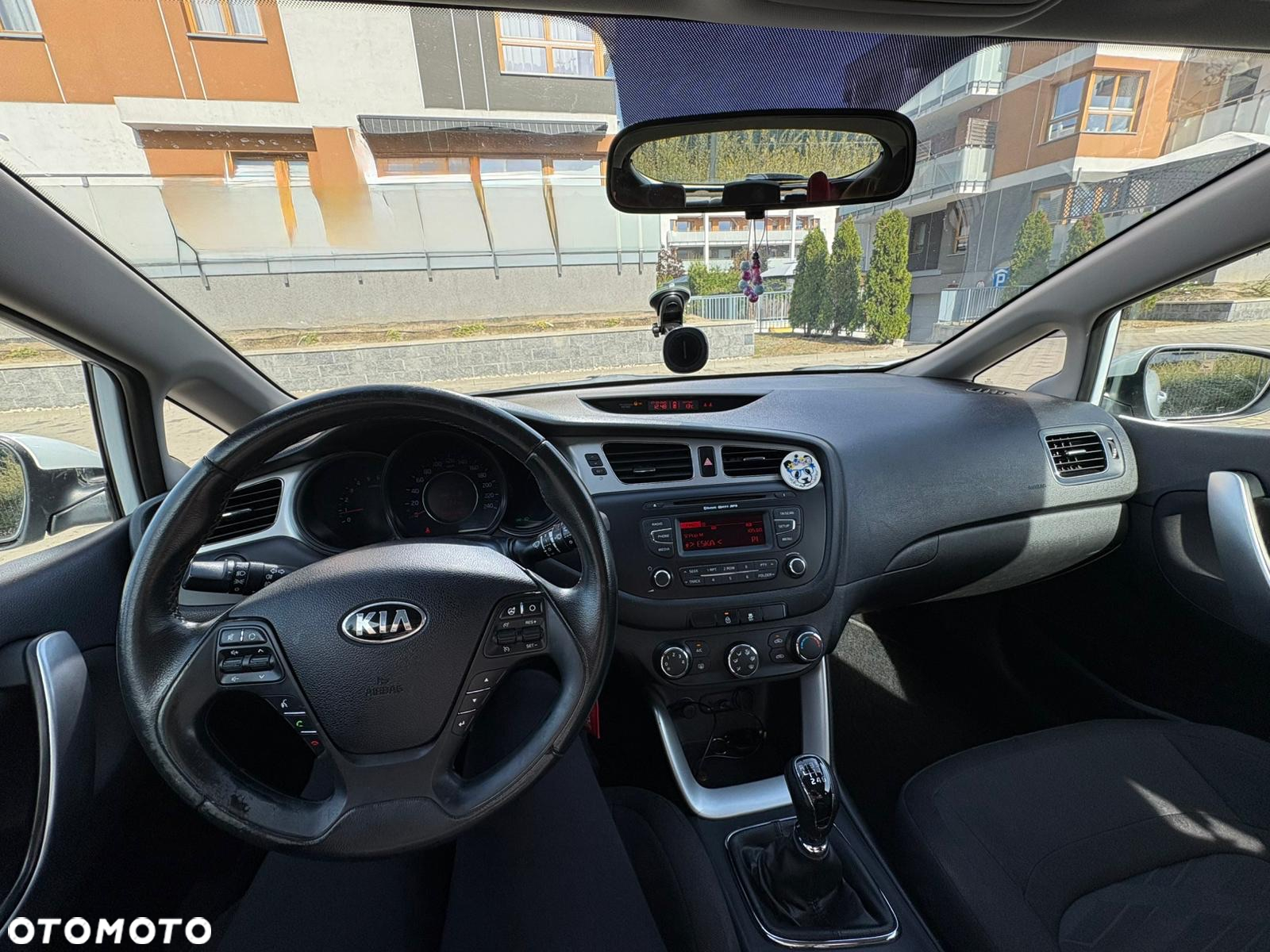 Kia Ceed - 5