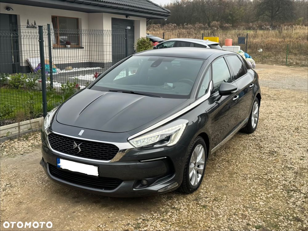 DS Automobiles DS 5 - 8