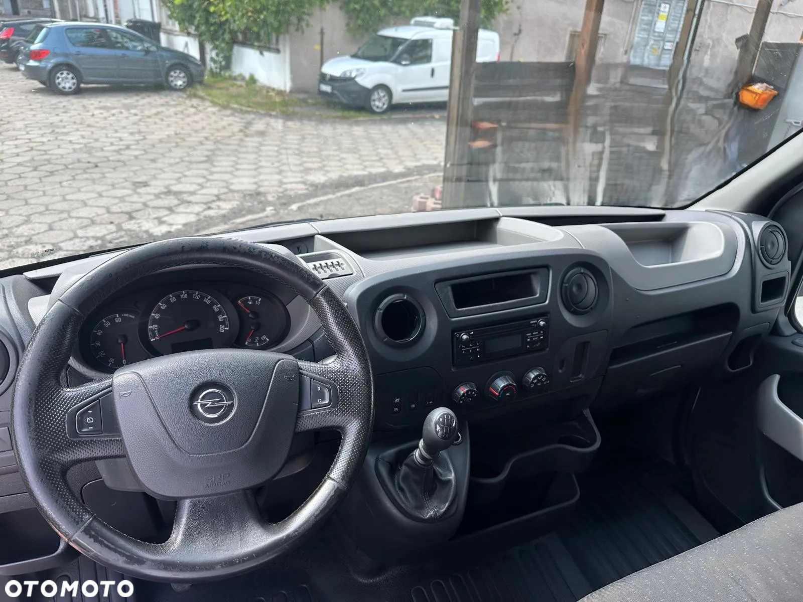 Opel Movano Kontener z Windą DHOLLANDIA do 3.5T - 7