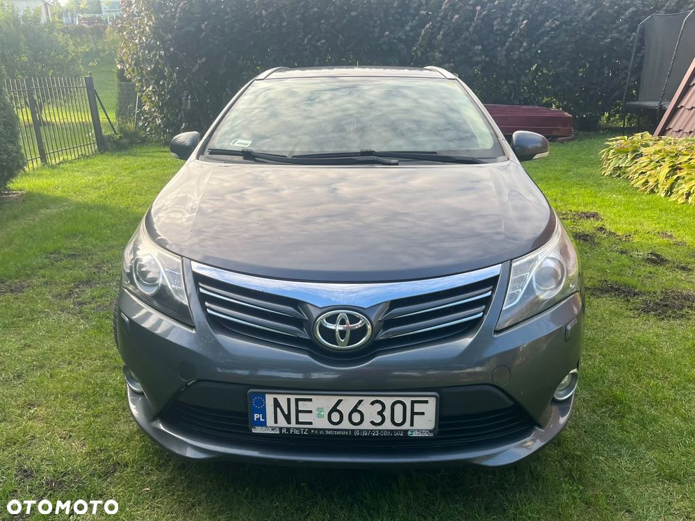 Toyota Avensis - 4