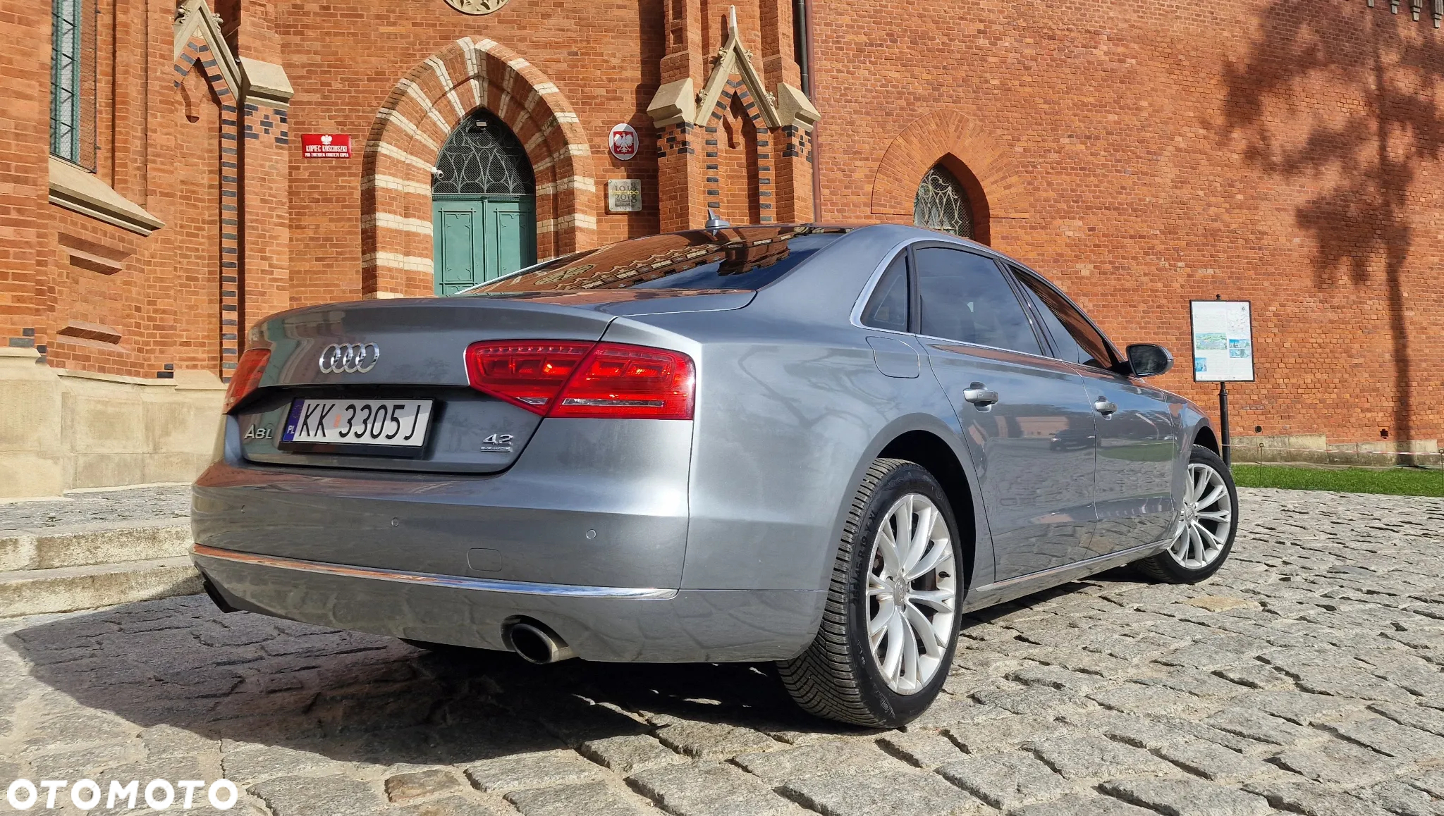 Audi A8 4.2 FSI L Quattro - 8