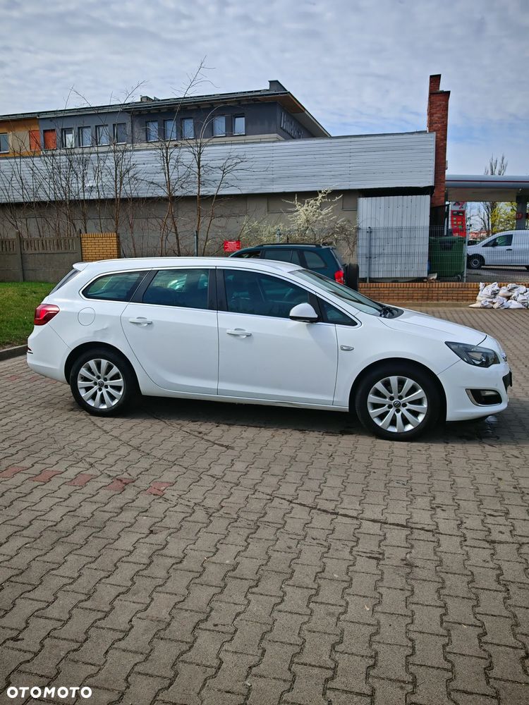 Opel Astra - 2