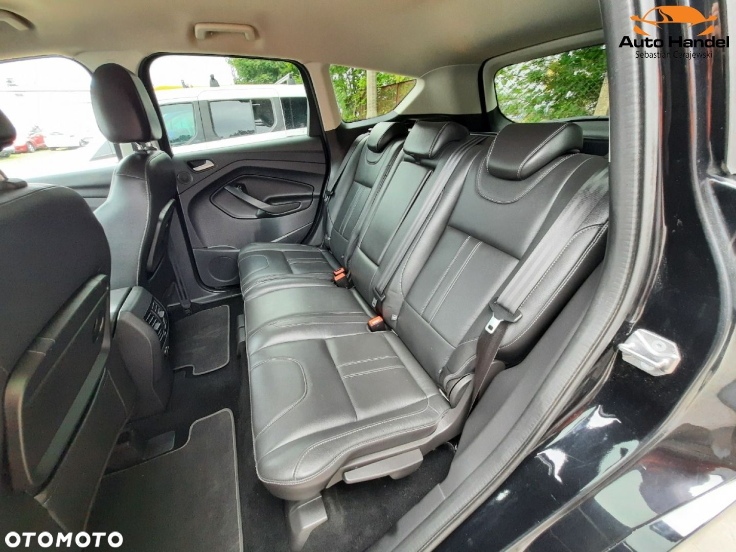 Ford Kuga - 32
