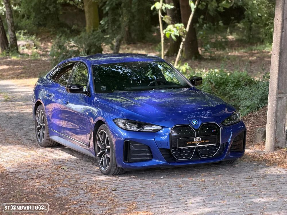 BMW i4