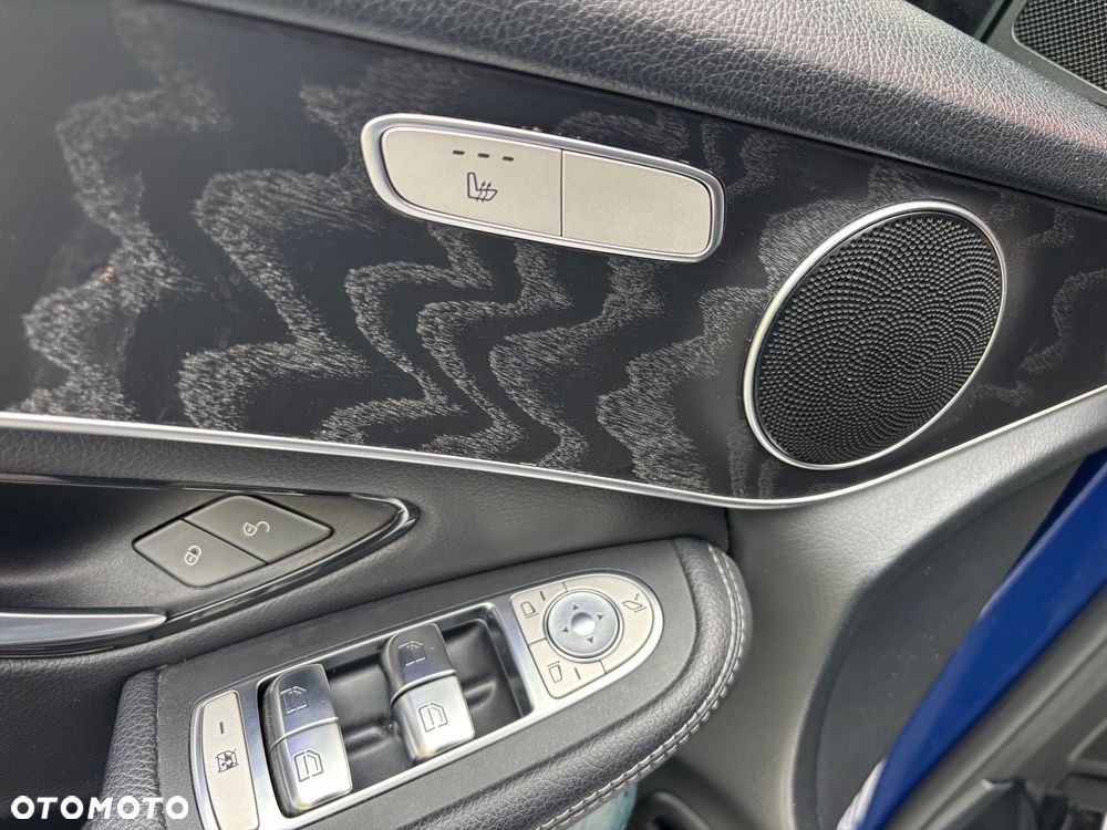 Mercedes-Benz GLC - 18