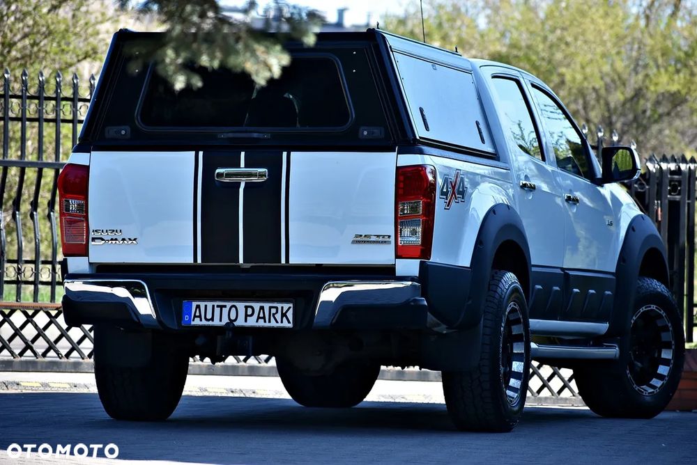 Isuzu D-Max 4x4 Double Cab Custom - 24