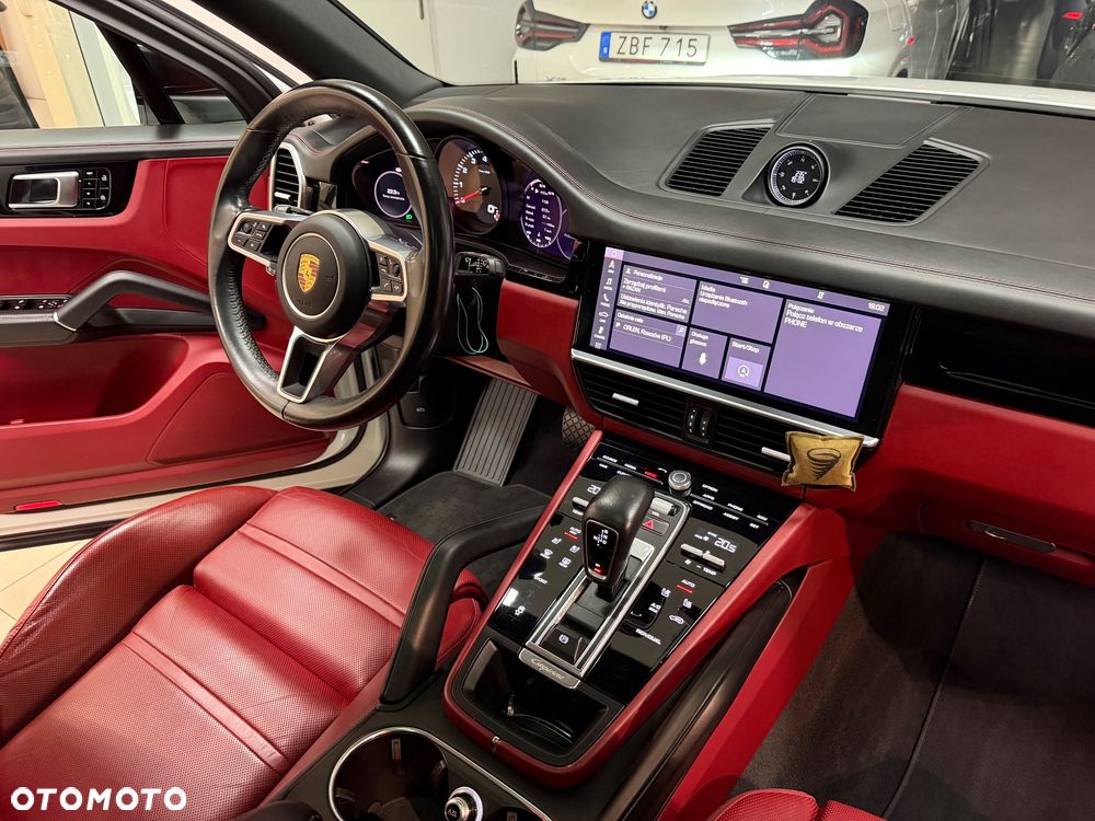 Porsche Cayenne Platinum Edition - 34