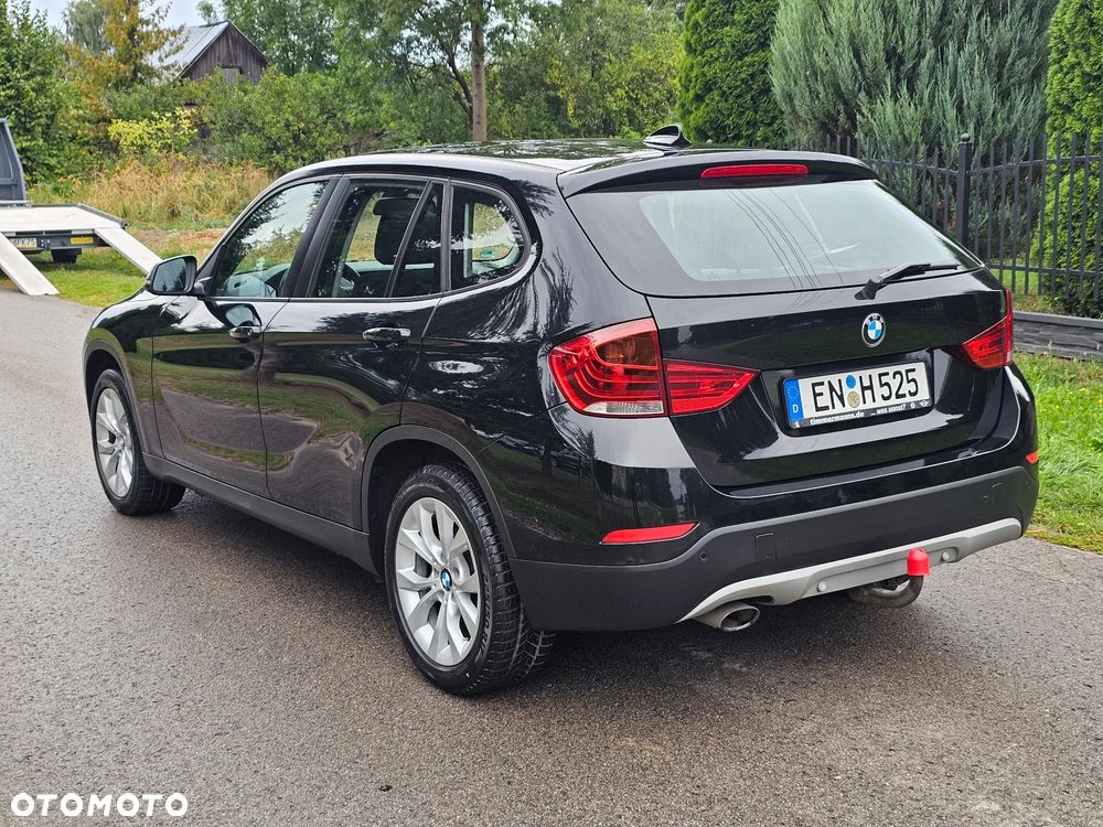 BMW X1 sDrive20d Sport Line - 38
