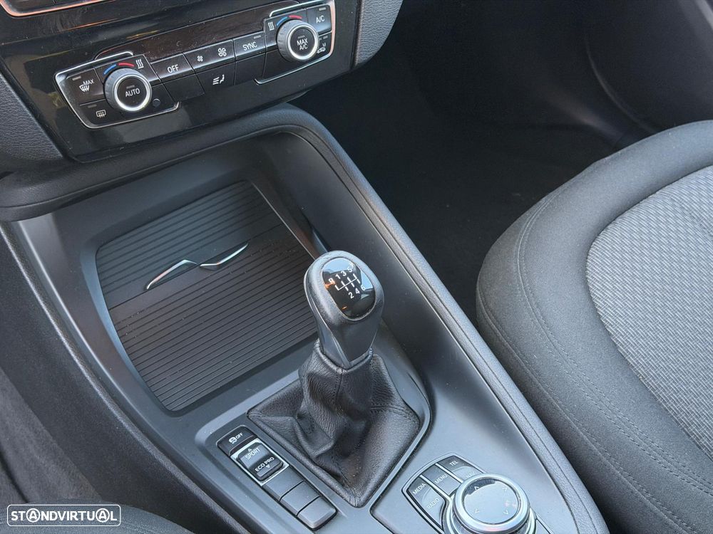 BMW X1 16 d sDrive Advantage - 15