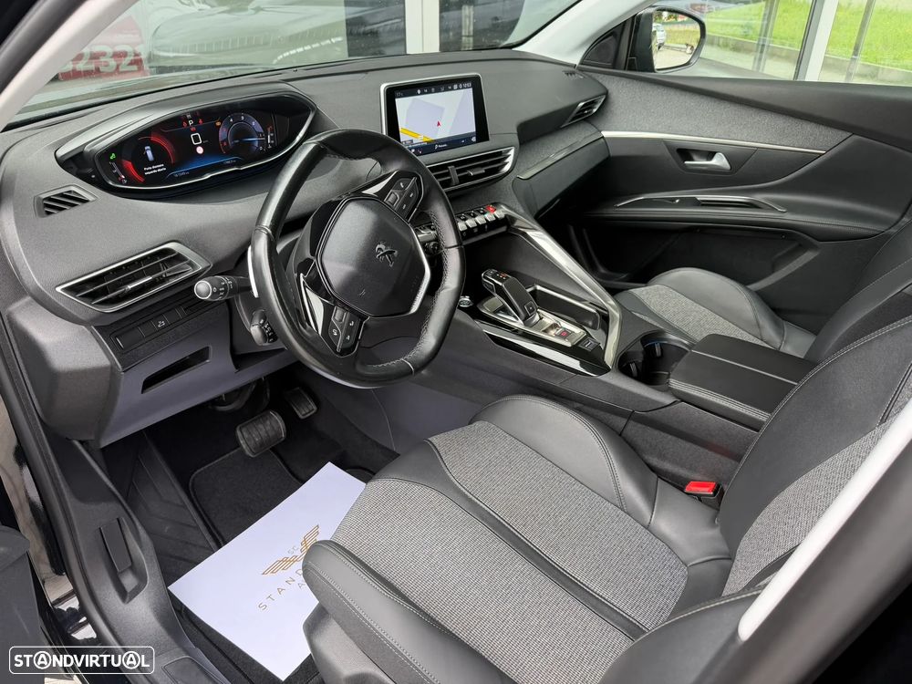 Peugeot 5008 1.5 BlueHDi Allure EAT8 - 16