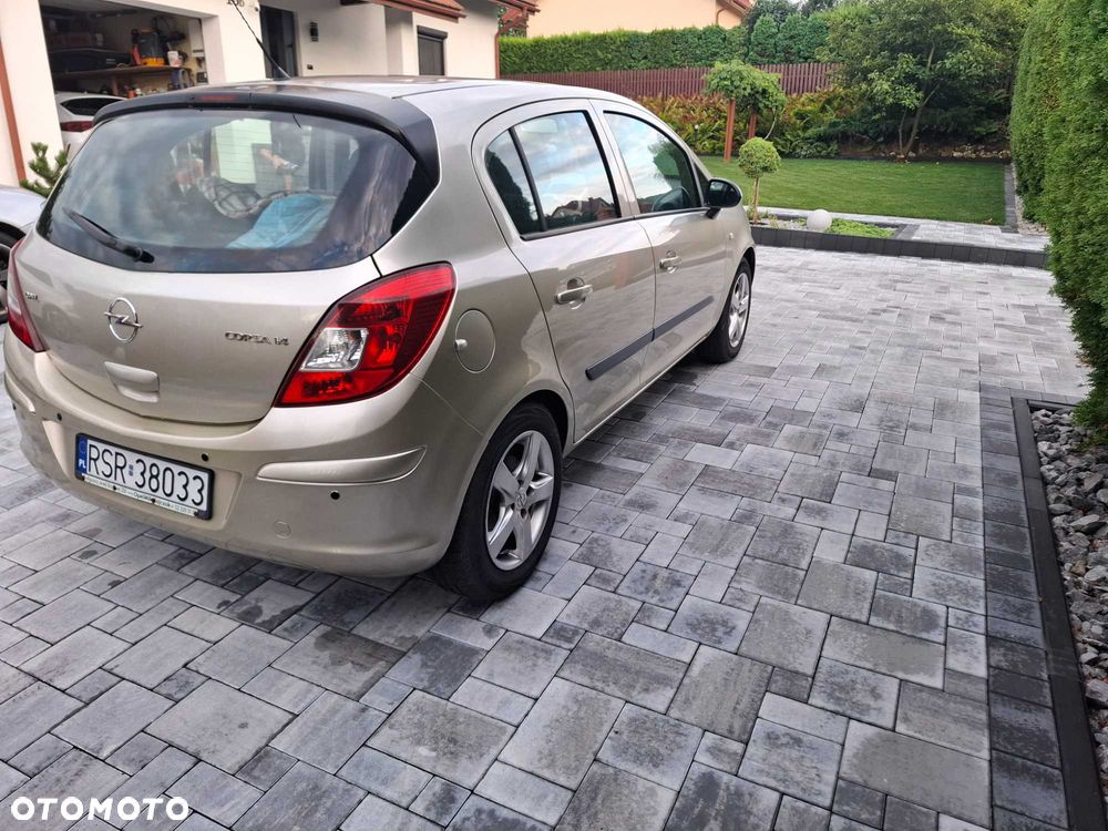Opel Corsa - 2