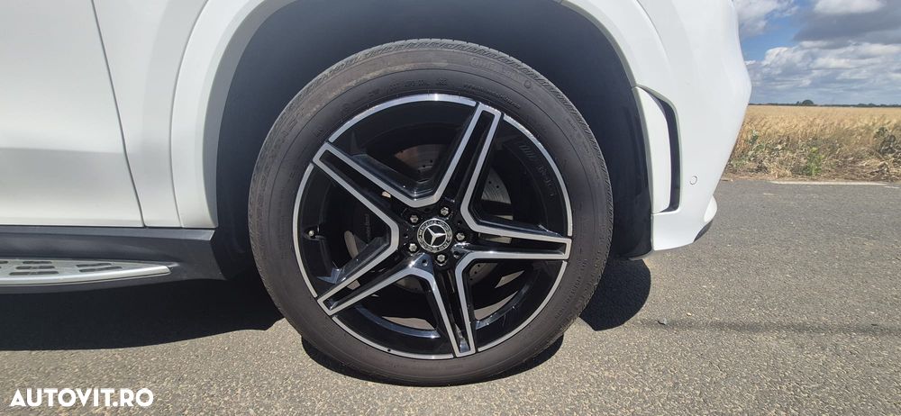 Mercedes-Benz GLS - 25