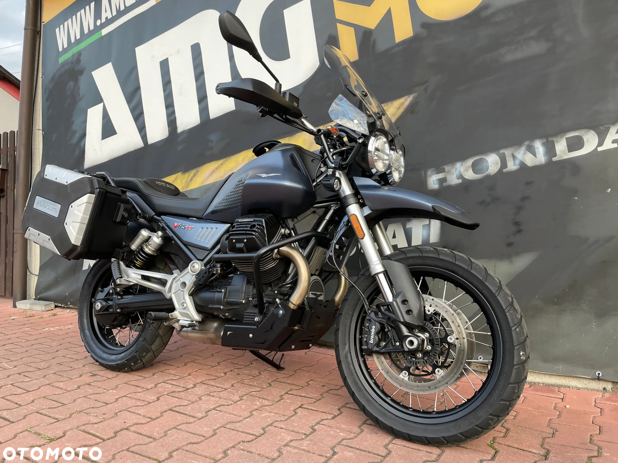 Moto Guzzi V85 - 5