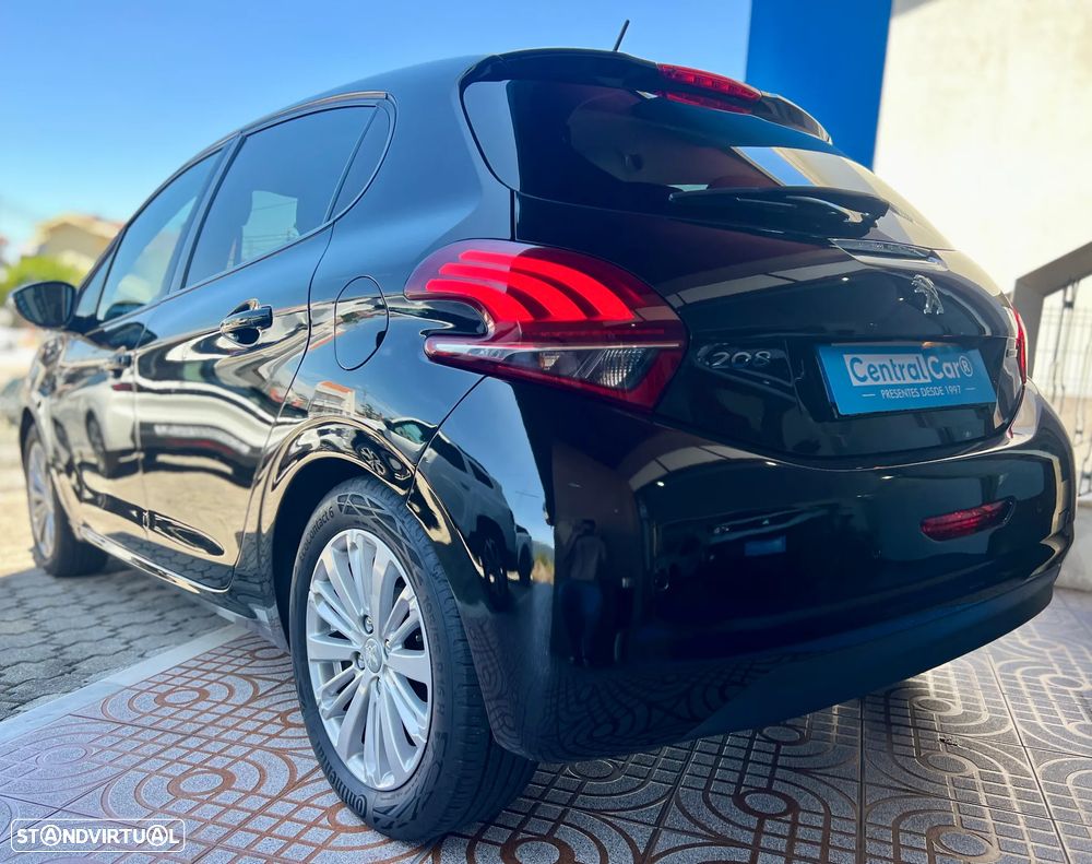Peugeot 208 1.6 BlueHDi Style - 7