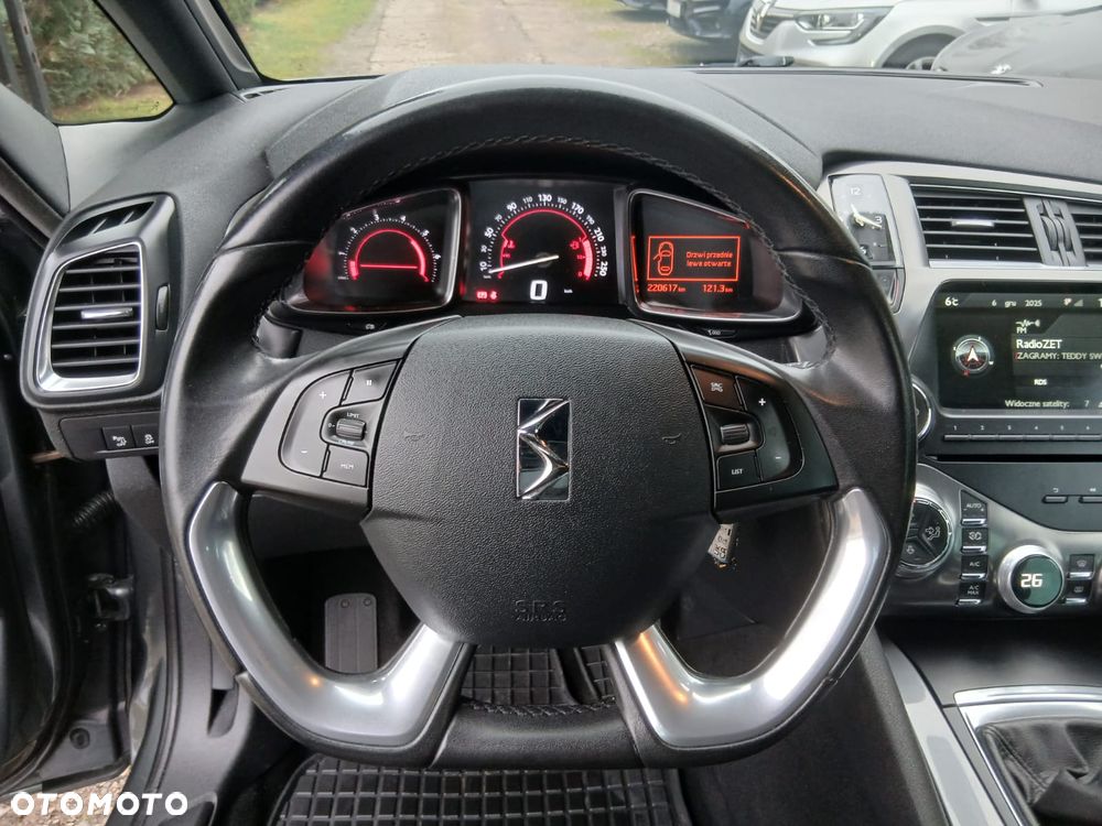 Citroën DS5 BlueHDi 120 - 26