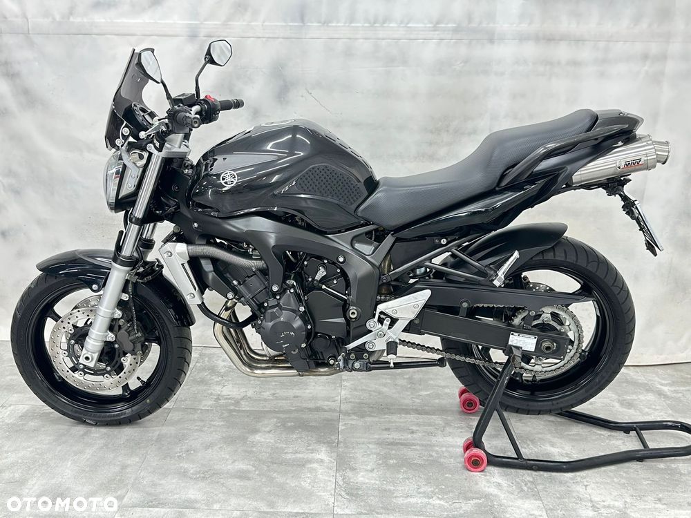 Yamaha FZ6 - 4