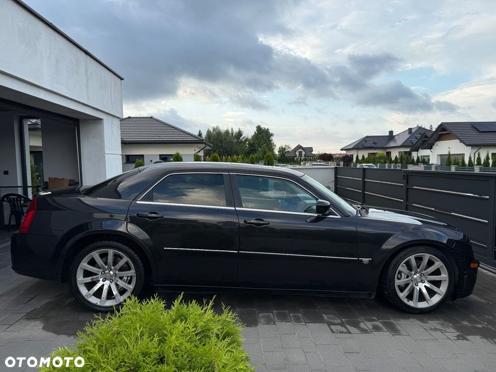 Chrysler 300C 6.1 V8 Hemi SRT8 - 6
