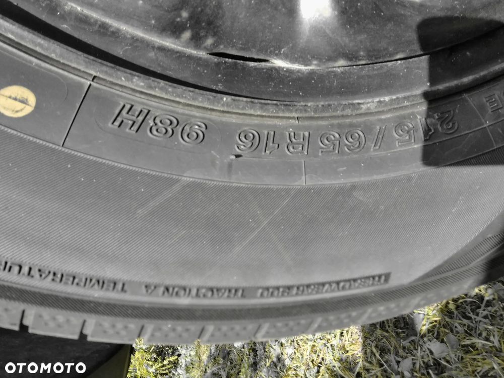 DACIA DUSTER 4 SZT KOLA 16'' 215 65 STALOWE FELGI OPONY DOT26 YOKOHAMA CENA Z DOSTAWA - 3
