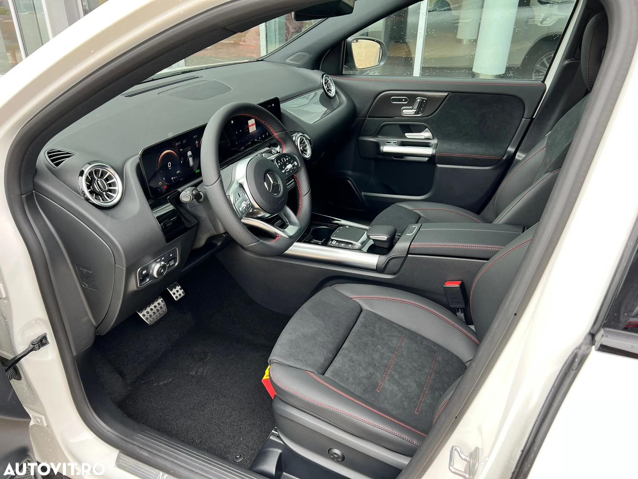 Mercedes-Benz GLA 250 e - 13