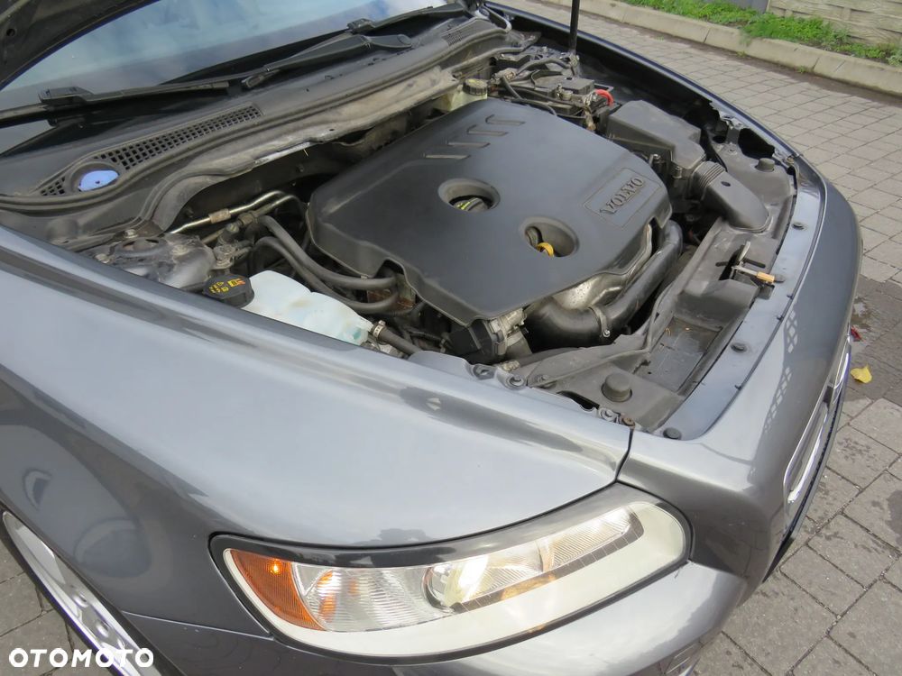 Volvo V50 D2 Momentum Start-Stop - 38