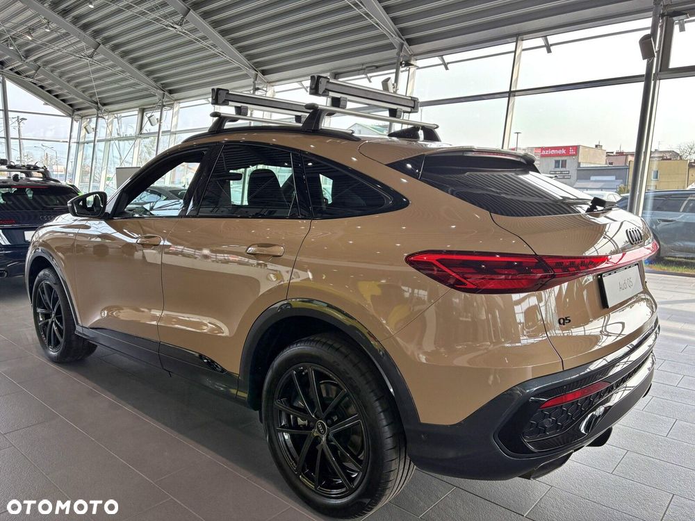 Audi Q5 Sportback - 3